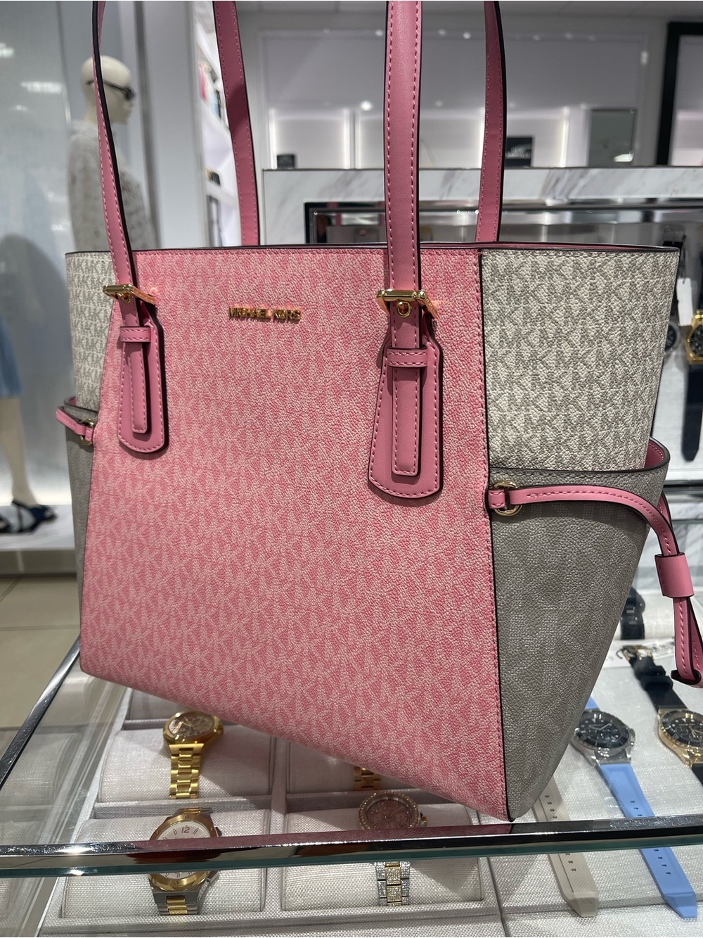 MICHAEL KORS Voyager Lg Color-Block Signature Logo Top Zip EW Shoulder Tote
NWT - Picture 13 of 16